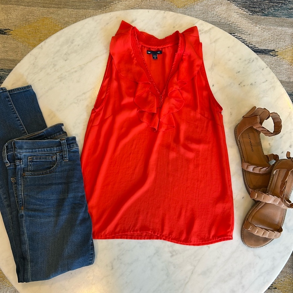 Gap Red Tank